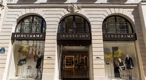 longchamp boutique near me.